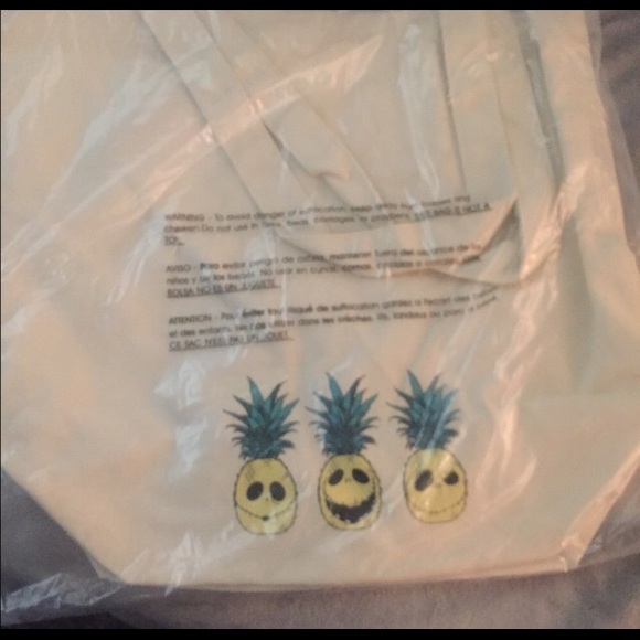 Disney Oogie boogie large tote - Picture 2 of 3